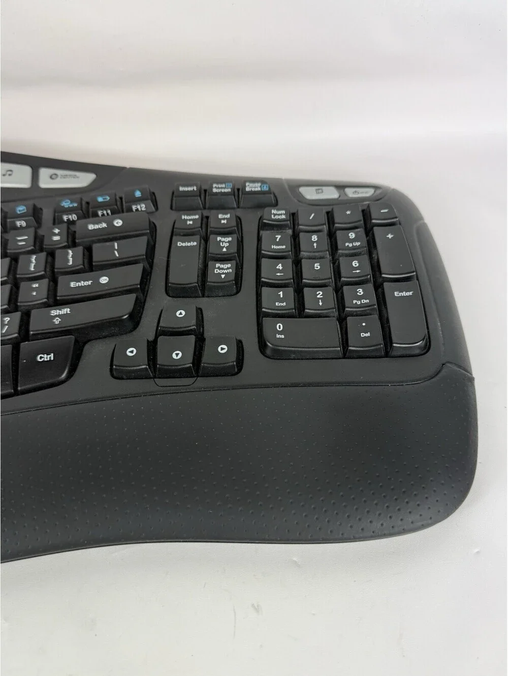 Logitech K350 Wireless Keyboard No USB Dongle Great Condition!